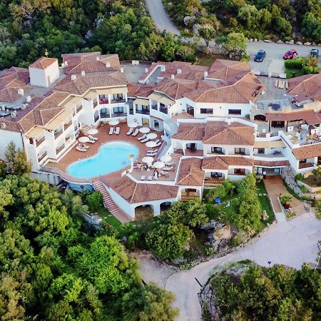 Hotel Pedra Santa Baja Sardinia Exteriör bild