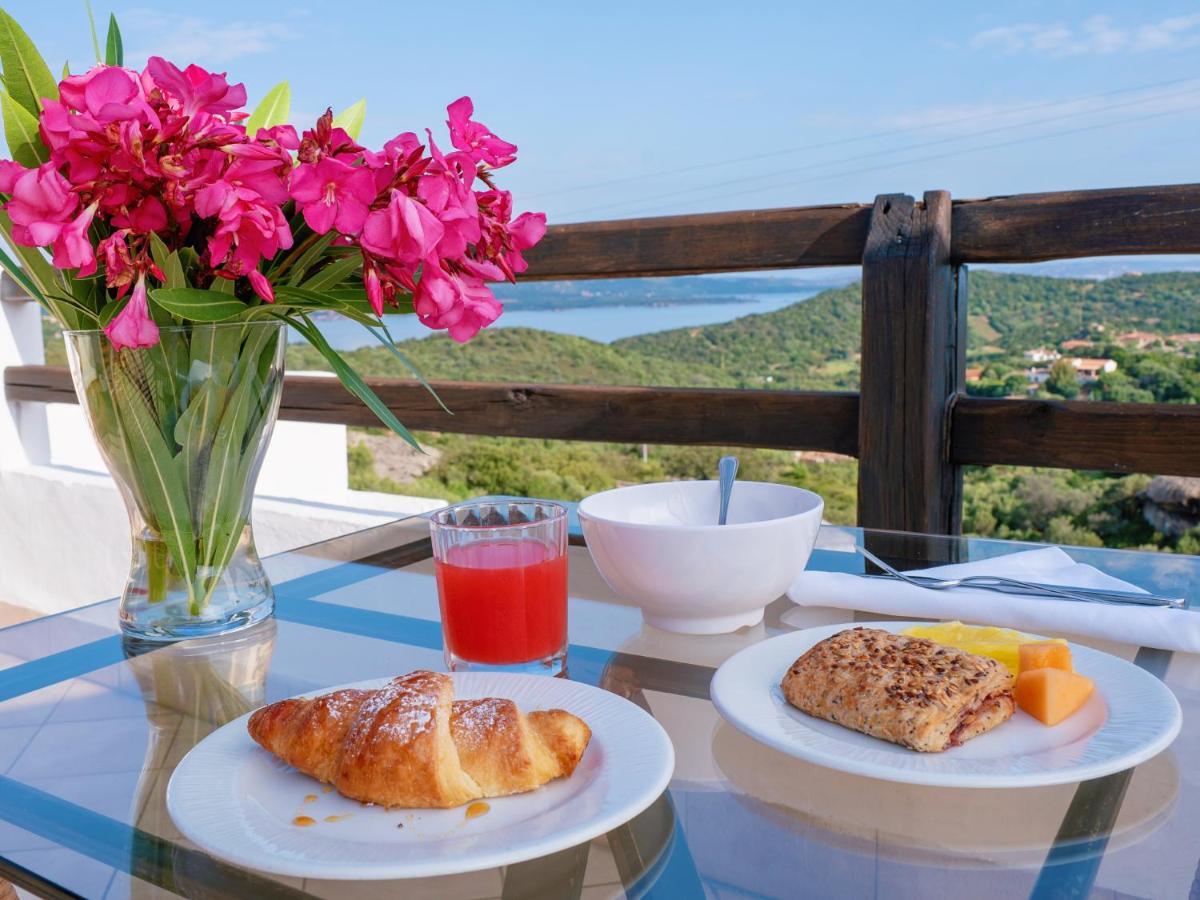 Hotel Pedra Santa Baja Sardinia Exteriör bild